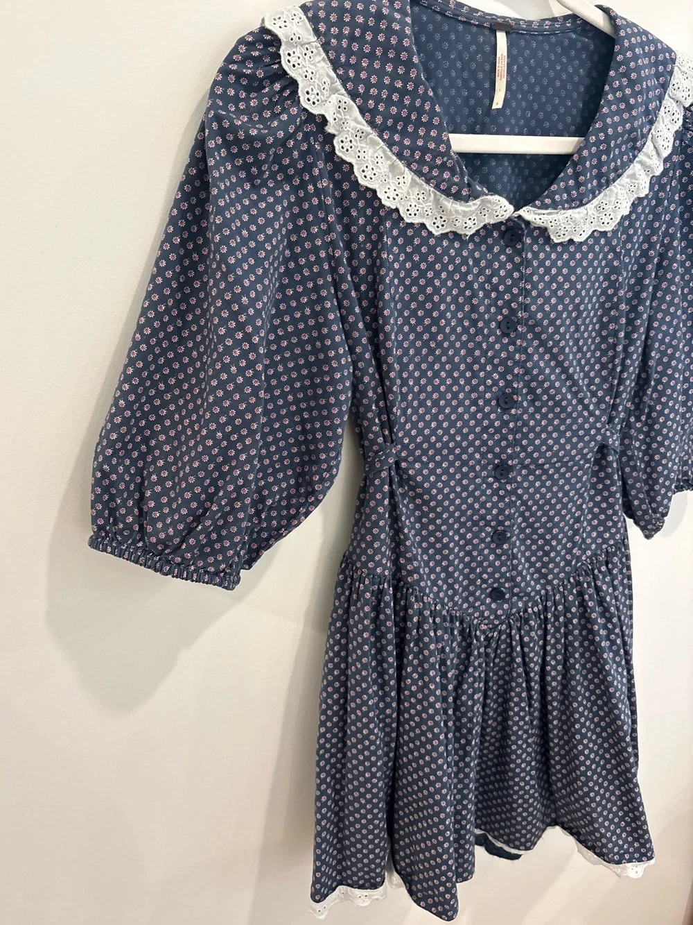 Free People Daisy Print Eyelet Collar Mini Dress | Size 8 - Picture 2 of 7